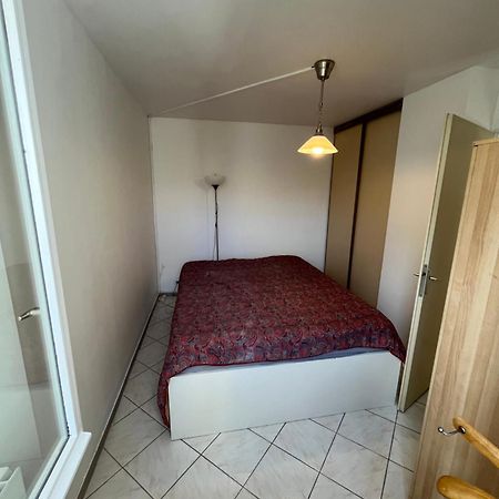 Appart 2 Ch Pres Rer Champs Sur Marne - Disneyland Et Paris Экстерьер фото